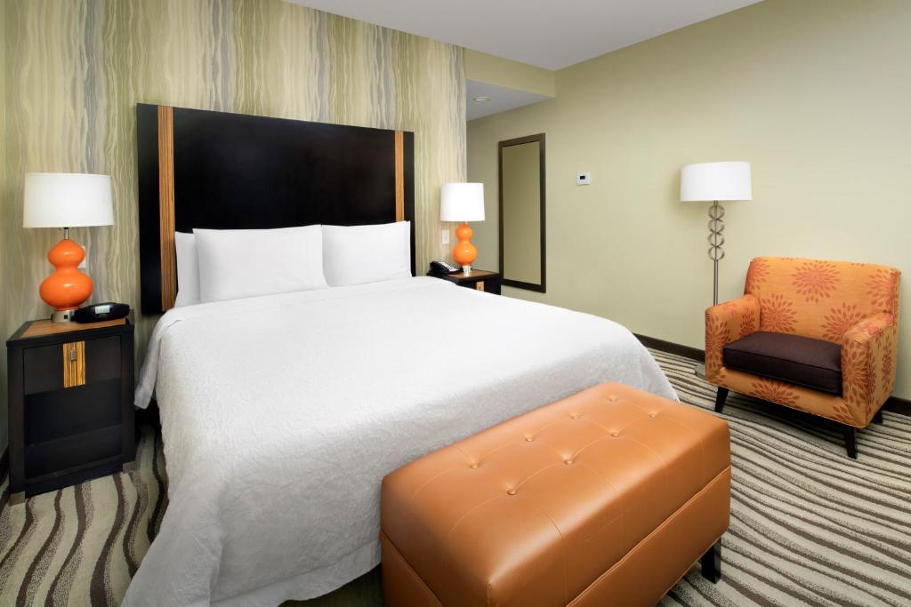 Hampton Inn & Suites El Paso/East image 10