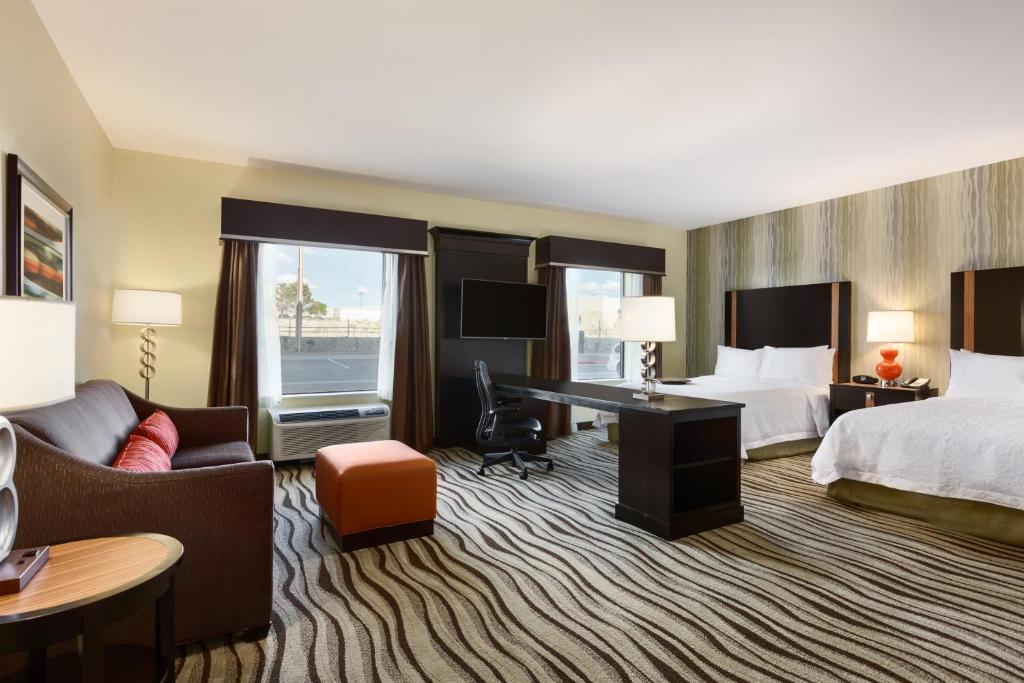 Hampton Inn & Suites El Paso/East image 18